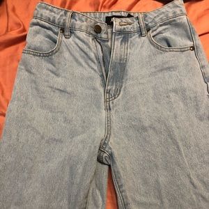 straight leg jeans from princess polly!🤍